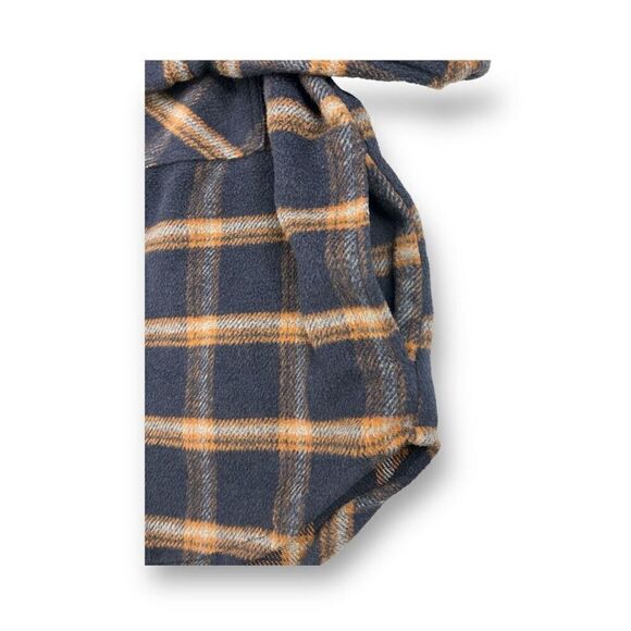 Oat Flannel Shacket Shirt Size Extra Large - Picture 6 of 6